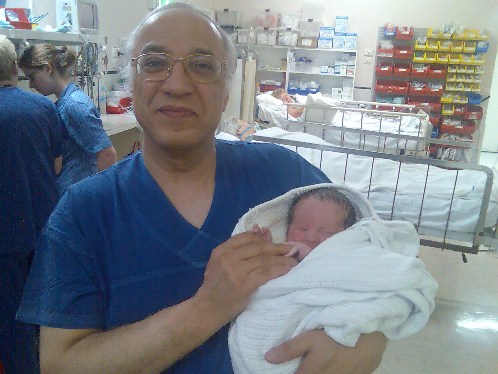 Dr Serag Youssif Obstetrician GynaecologistIVF Specialist 7